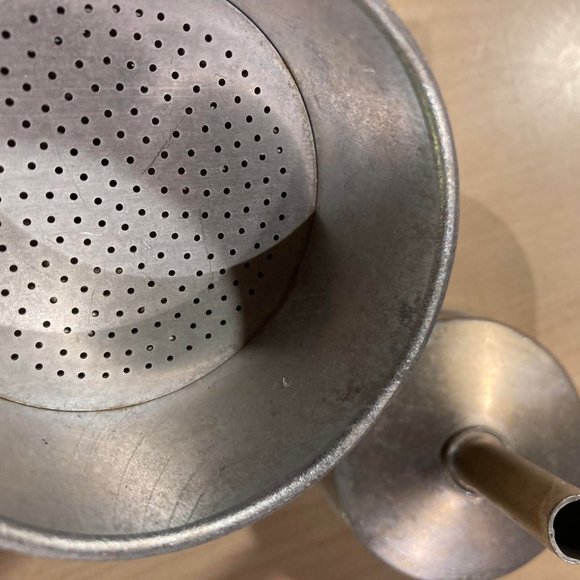 set of two coffee filter strainers mini funnels - Picture 2 of 2